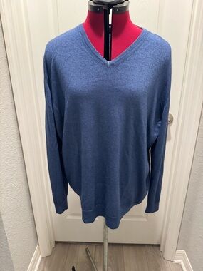 Della Ciana Men's V-Neck cashmere Sweater in Blue 56